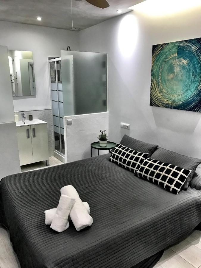 Bed And Center Homestay